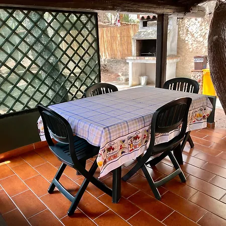 Rustico 30 Mt Dalla Σπίτι διακοπών *